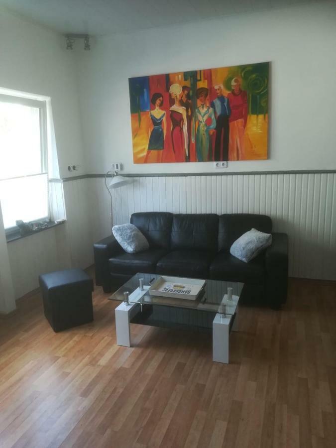 Zentral Gelegene Wohnung In Velbert-Mitte ภายนอก รูปภาพ